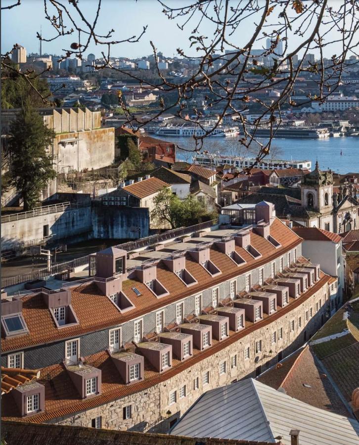 Timbre Virtudes 호텔 포르투 외부 사진 The roofs of the houses in the old town