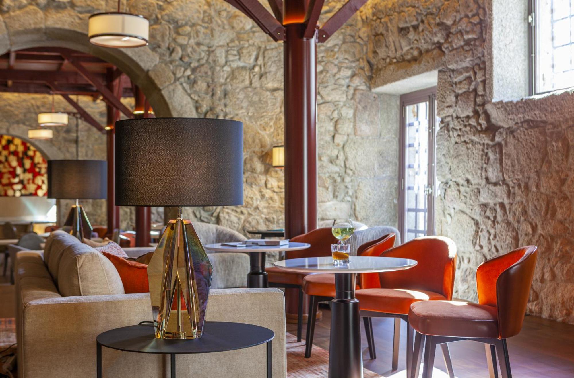 Timbre Virtudes 호텔 포르투 외부 사진 The Lounge at the Hotel